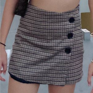 brown plaid skirt

♡ worn twice